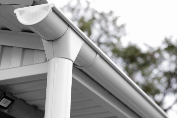 Vinyl Gutters Installation in Rome