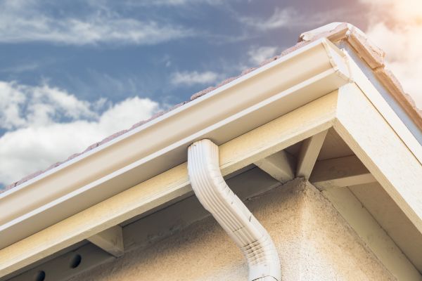 Seamless Gutter Replacement in Rome