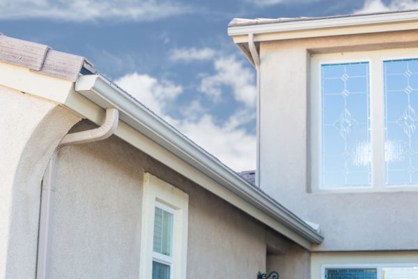 Continuous Gutter Installation in Rome