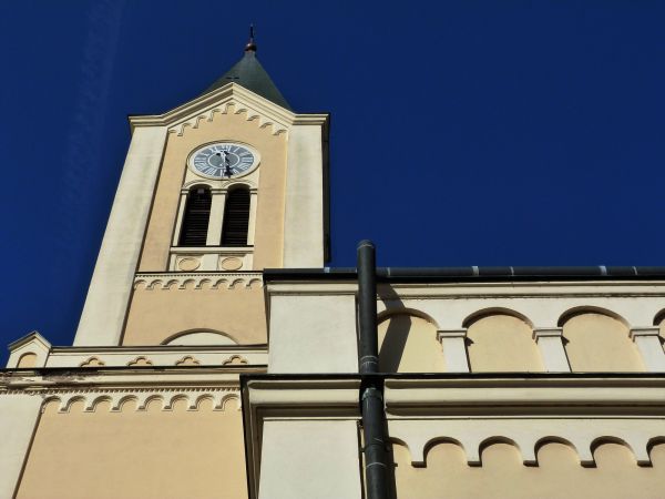 Church Gutter Installation in Rome